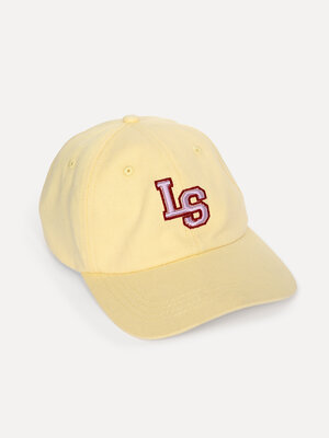 Cap Poppy Les Soeurs. Sunshine state of mind. The fresh shade and contrasting LS embroidery give this cap a subtle statem...