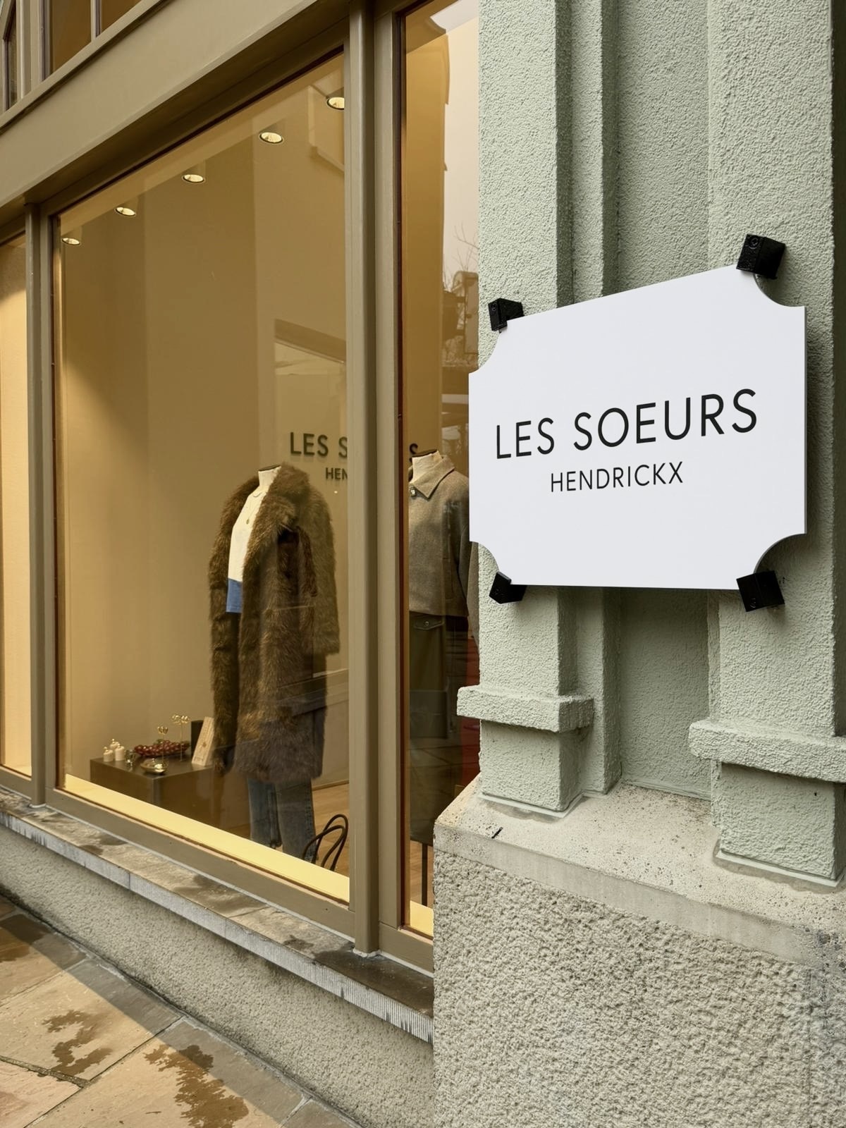 Les Soeurs Store Maasmechelen 2