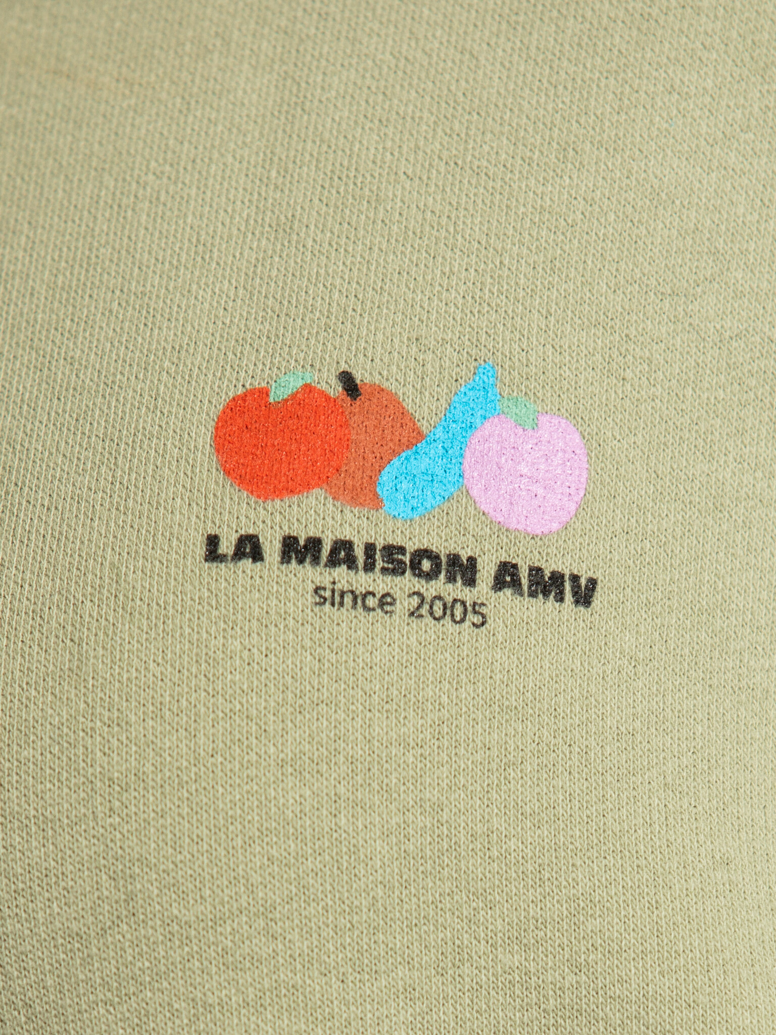 American Vintage Relaxed sweatshirt Atubay 5. Le confort avant tout. Ce sweatshirt associe une coupe décontractée à une m...