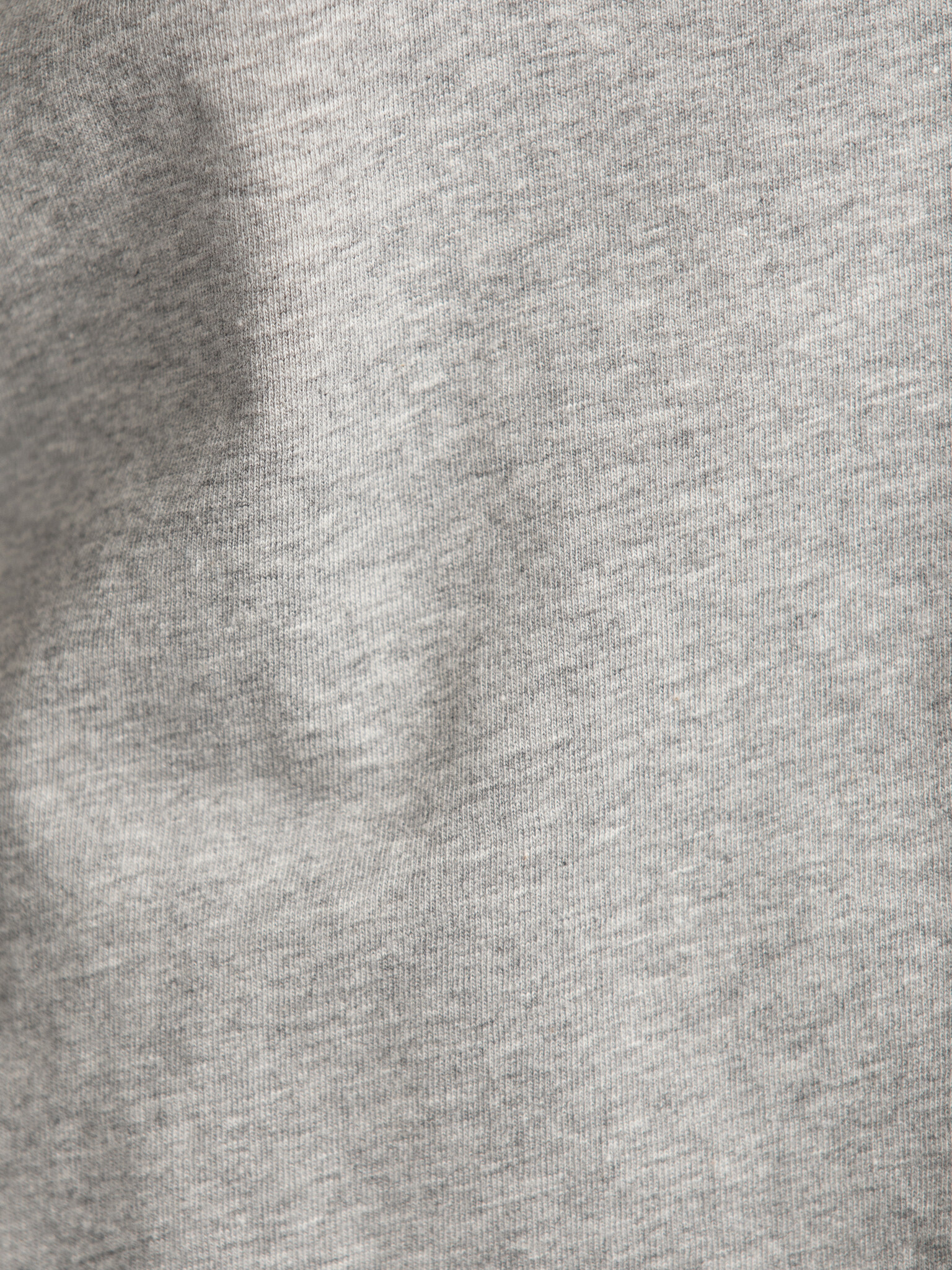 American Vintage T-shirt Fizvalley 6. Le confort dans la simplicité. Ce T-shirt présente une coupe décontractée et un tou...