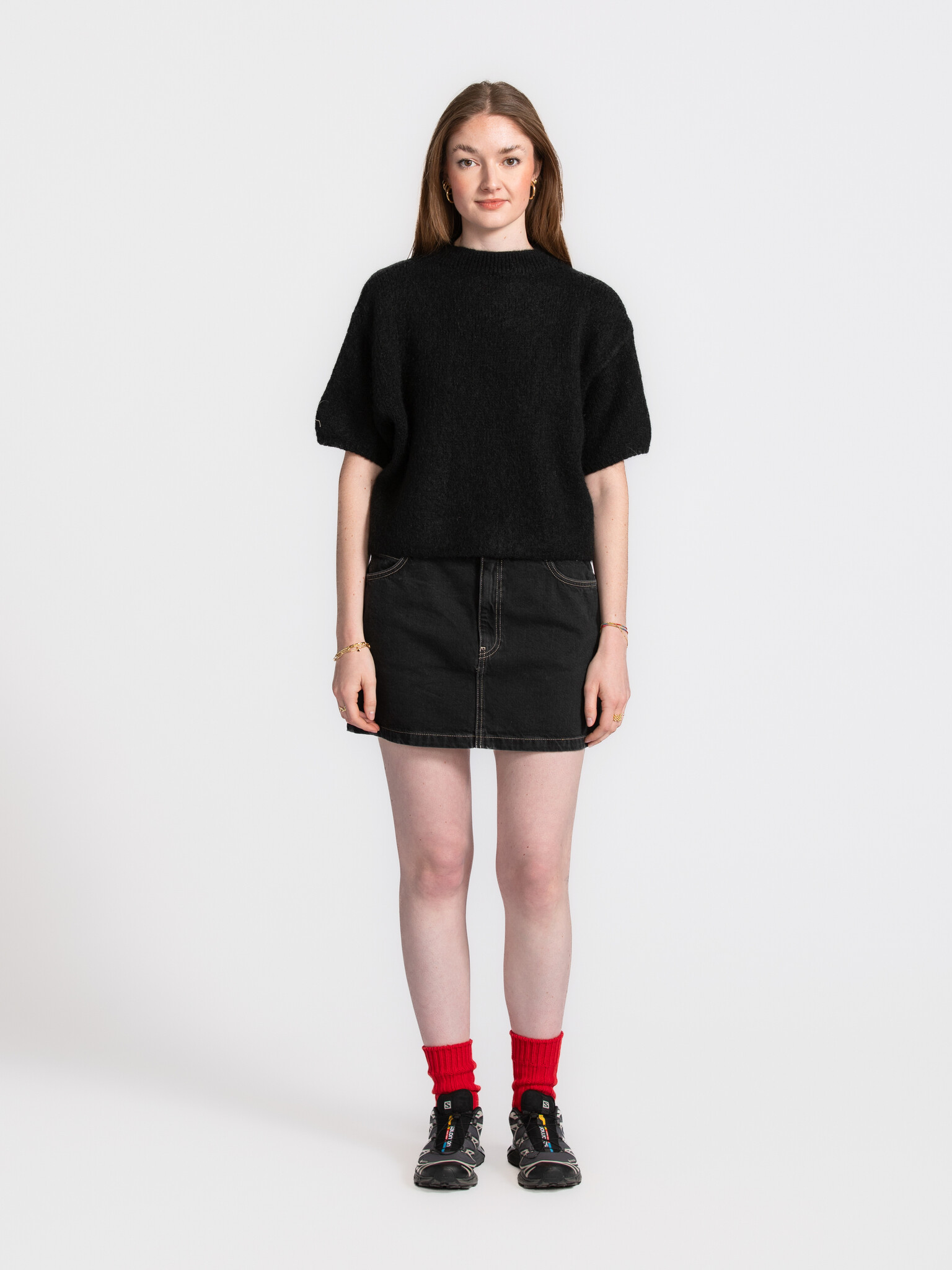 Le Marais Gebreide trui Dora 3. Deze casual gebreide trui met korte mouwen is een must-have voor je dagelijkse outfits. H...
