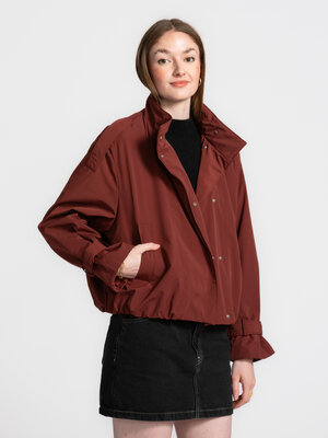 Jacket Harlow. The Harlow jacket is made for everyday wear. It combines a comfortable fit with refined details and is per...