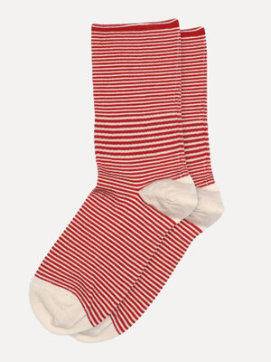 Sokken Thilde. Speels met een frisse edge. Deze gestreepte sokken combineren comfort met een opvallend kleuraccent en gev...
