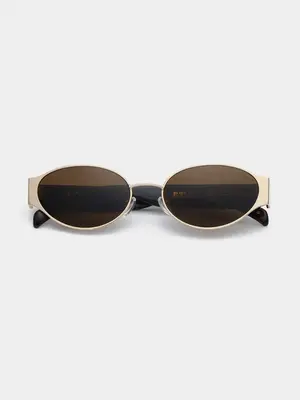Lunettes De Soleil Bella. Golden hour, always. Ce moment où tout semble plus chaud et plus doux. Les lunettes de soleil s...