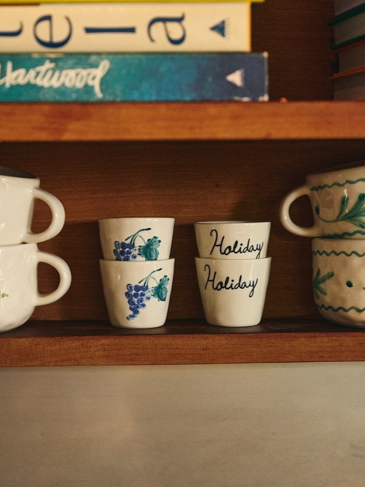 Anna + Nina tasse d'espresso Grapevine 2. A touch of nature. Cette tasse avec illustration de raisins apporte une touche ...