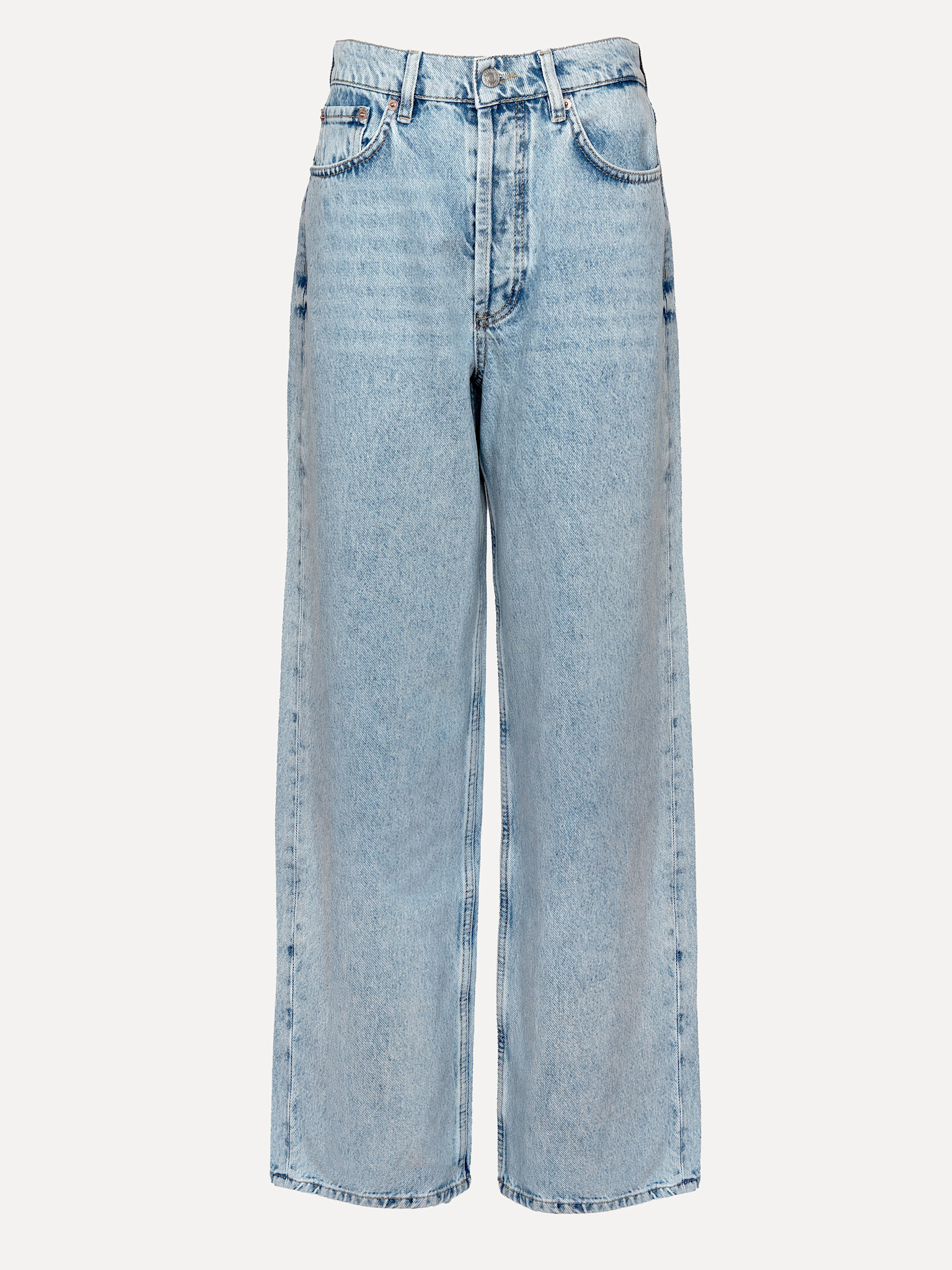 Les Soeurs wide denim Marc 2. Denim, but lighter. These jeans in a light wash feature a relaxed fit with straight, wide l...