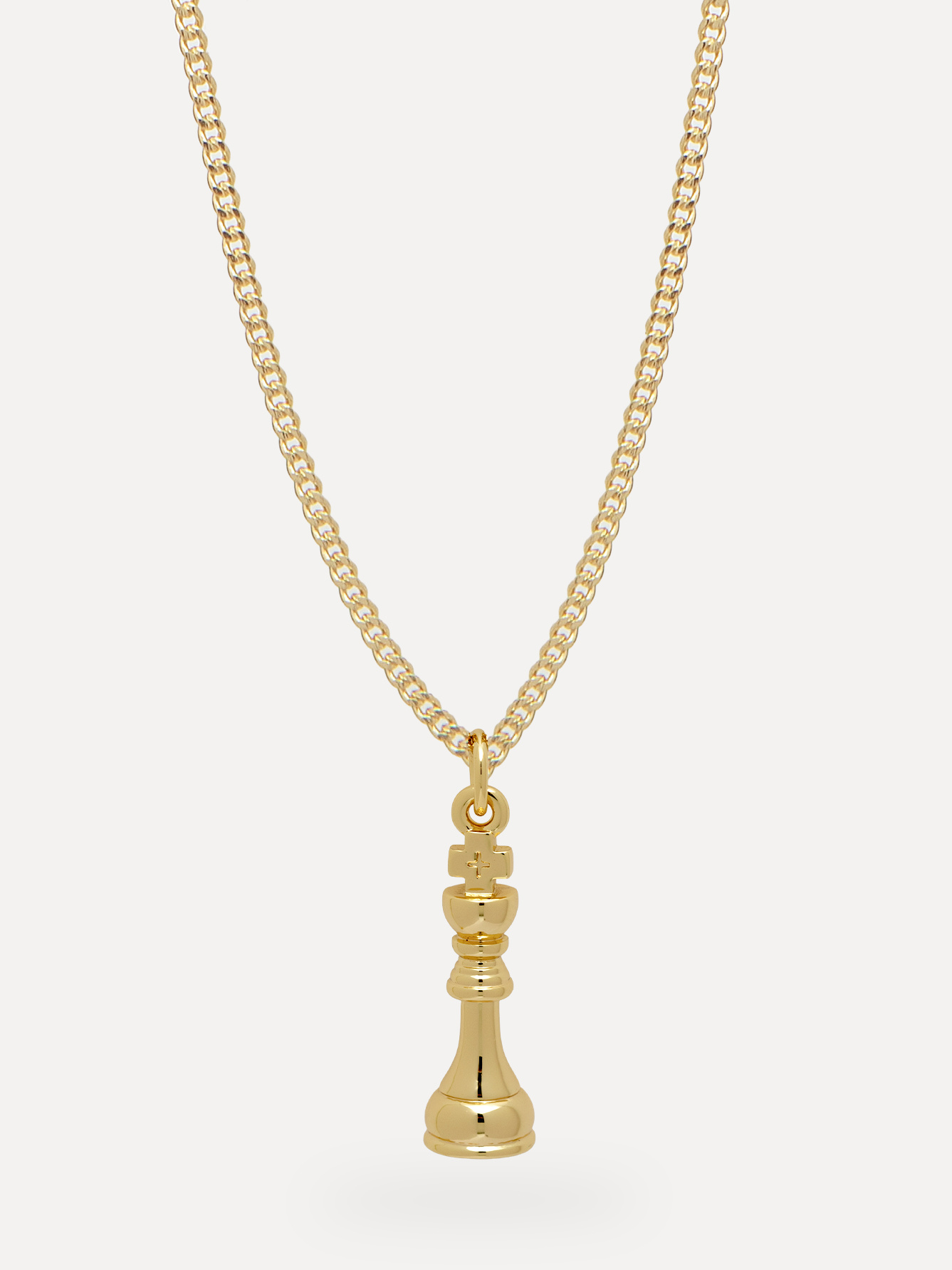 Les Soeurs Hangertje Chess King 2. A royal touch of gold. Deze gouden charm in schaakthema combineert subtiliteit met bet...