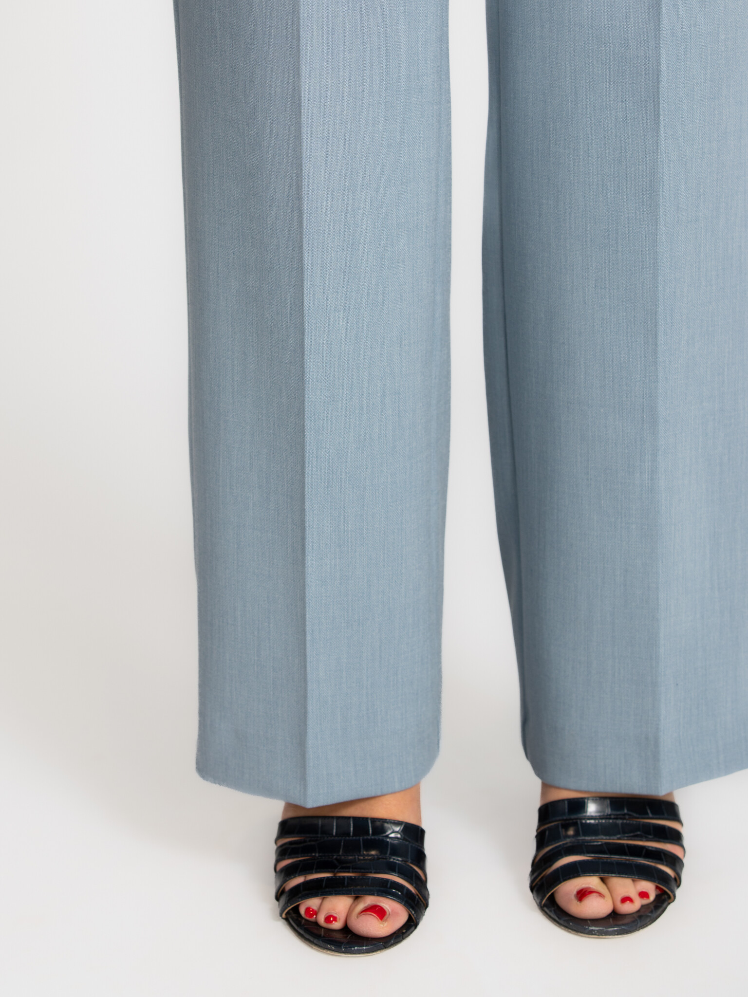 Selected pantalon large Rita 4. Tailleur, mais décontracté. Rita associe une coupe élégante à une sensation légère, idéal...