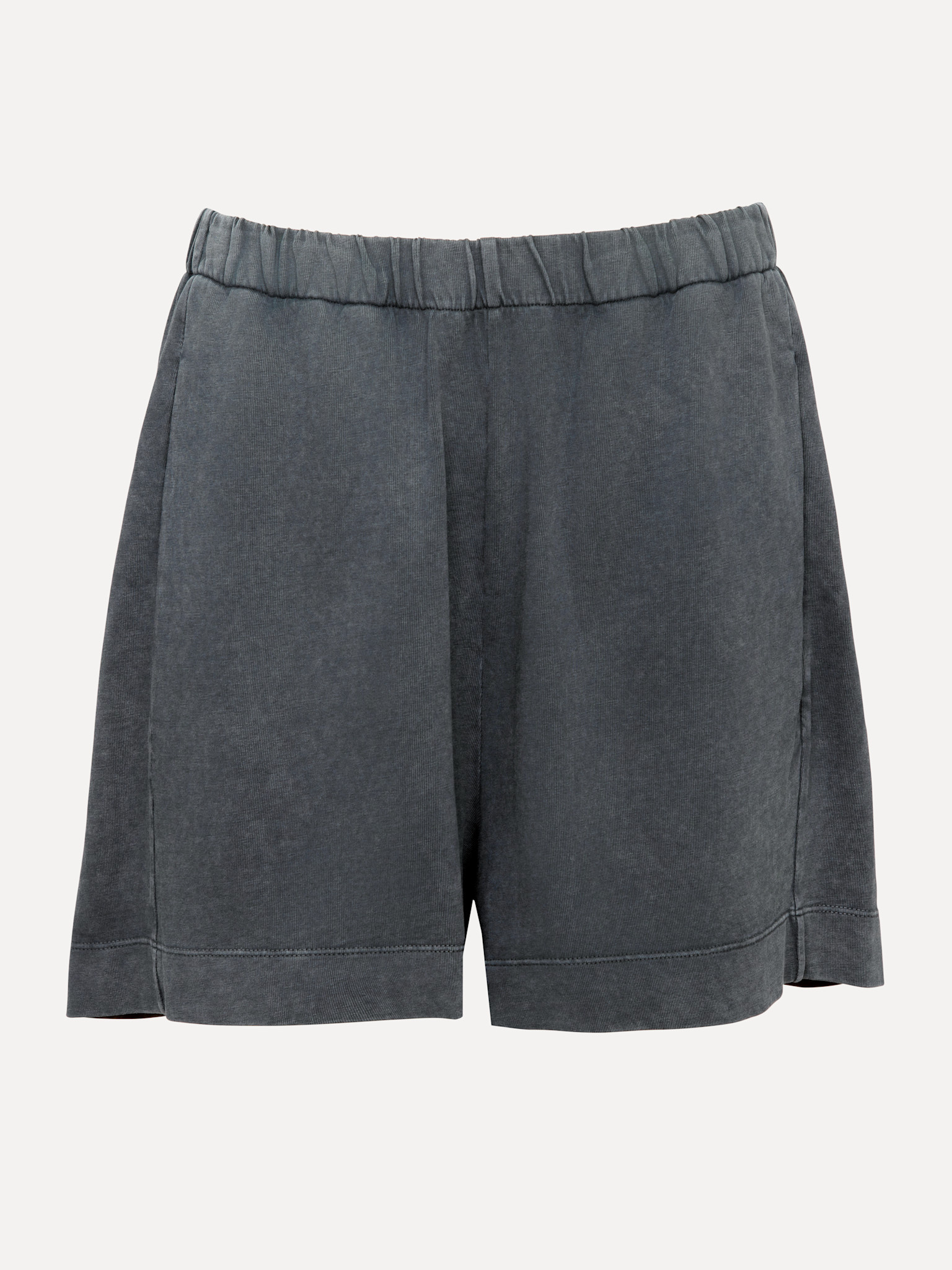 Les Soeurs relaxed shorts Lucie 2. The washed fabric and loose fit give these shorts a relaxed feel that perfectly suits ...