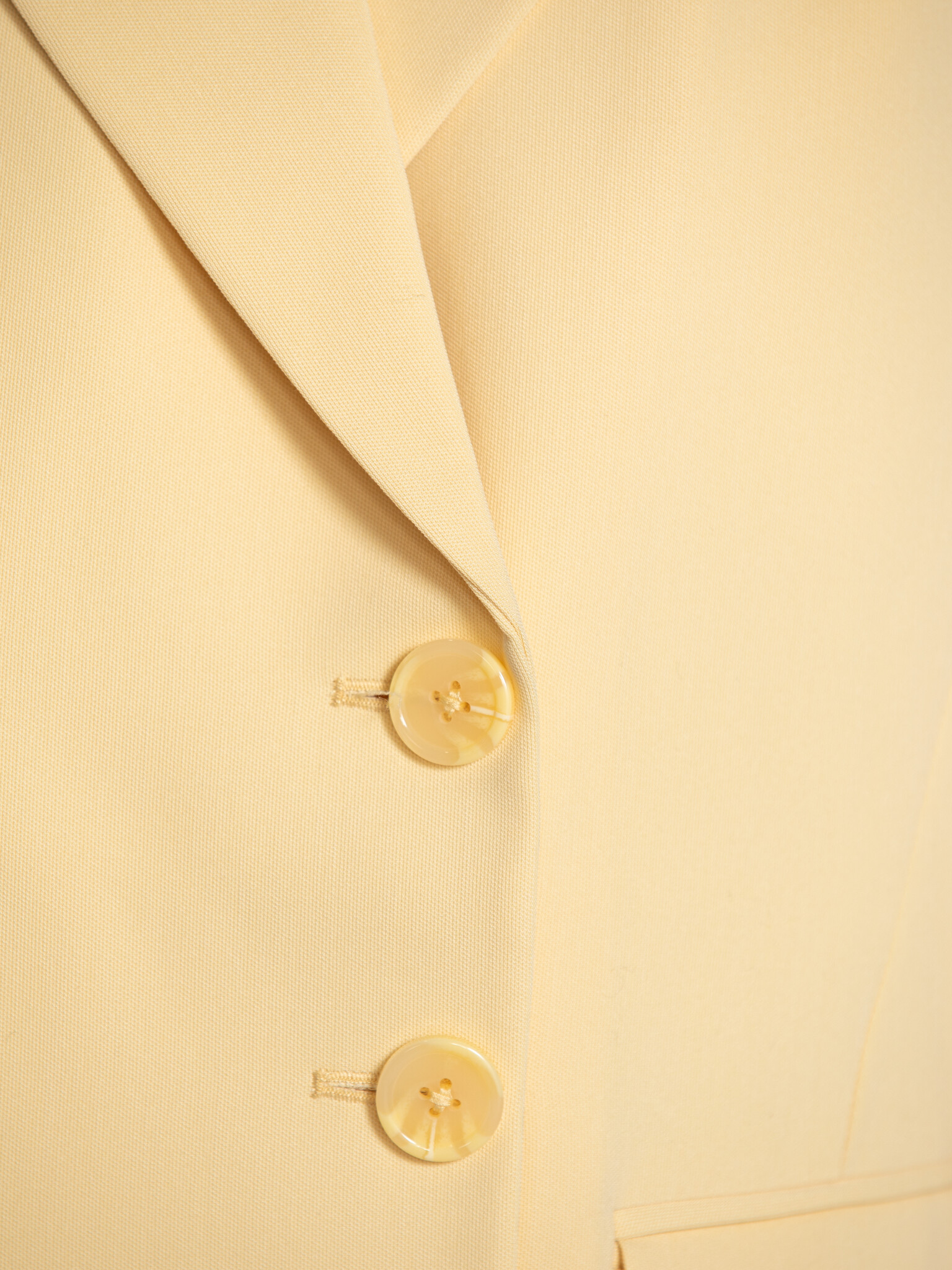 Les Soeurs blazer robe Helena 6. Power dressing, reinventé. Cette robe blazer sans manches associe une coupe nette à une ...