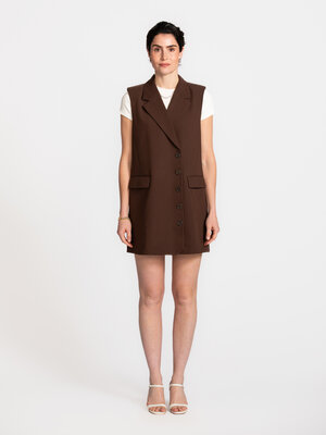 Dress Helena. Statement simplicity. With its sleeveless silhouette and classic blazer details, this dress radiates pure e...
