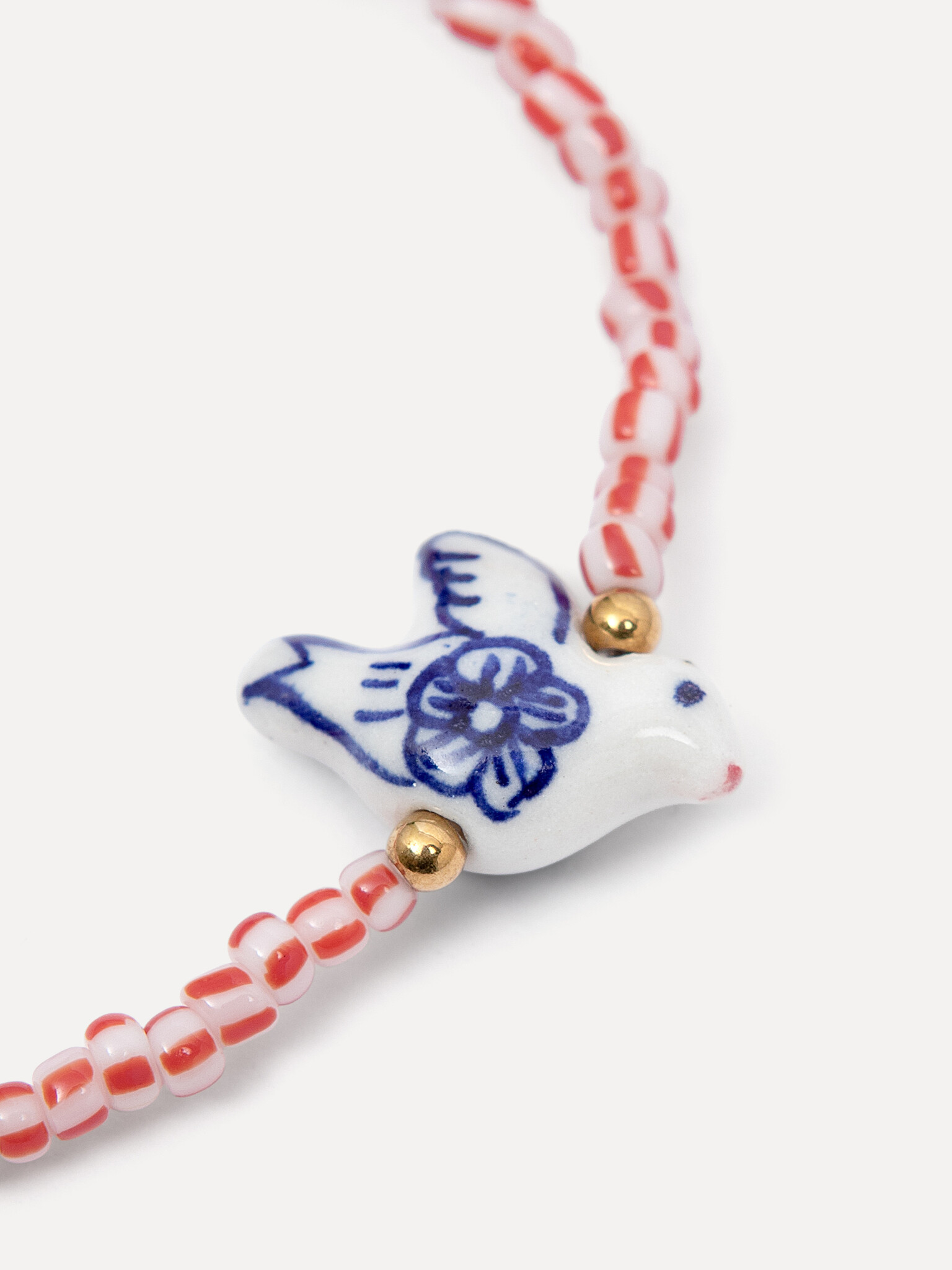 Les Soeurs Bracelet Lexi 2. Parfois, tout est dans les plus petits détails. Ce bracelet fin apporte une touche ludique à ...