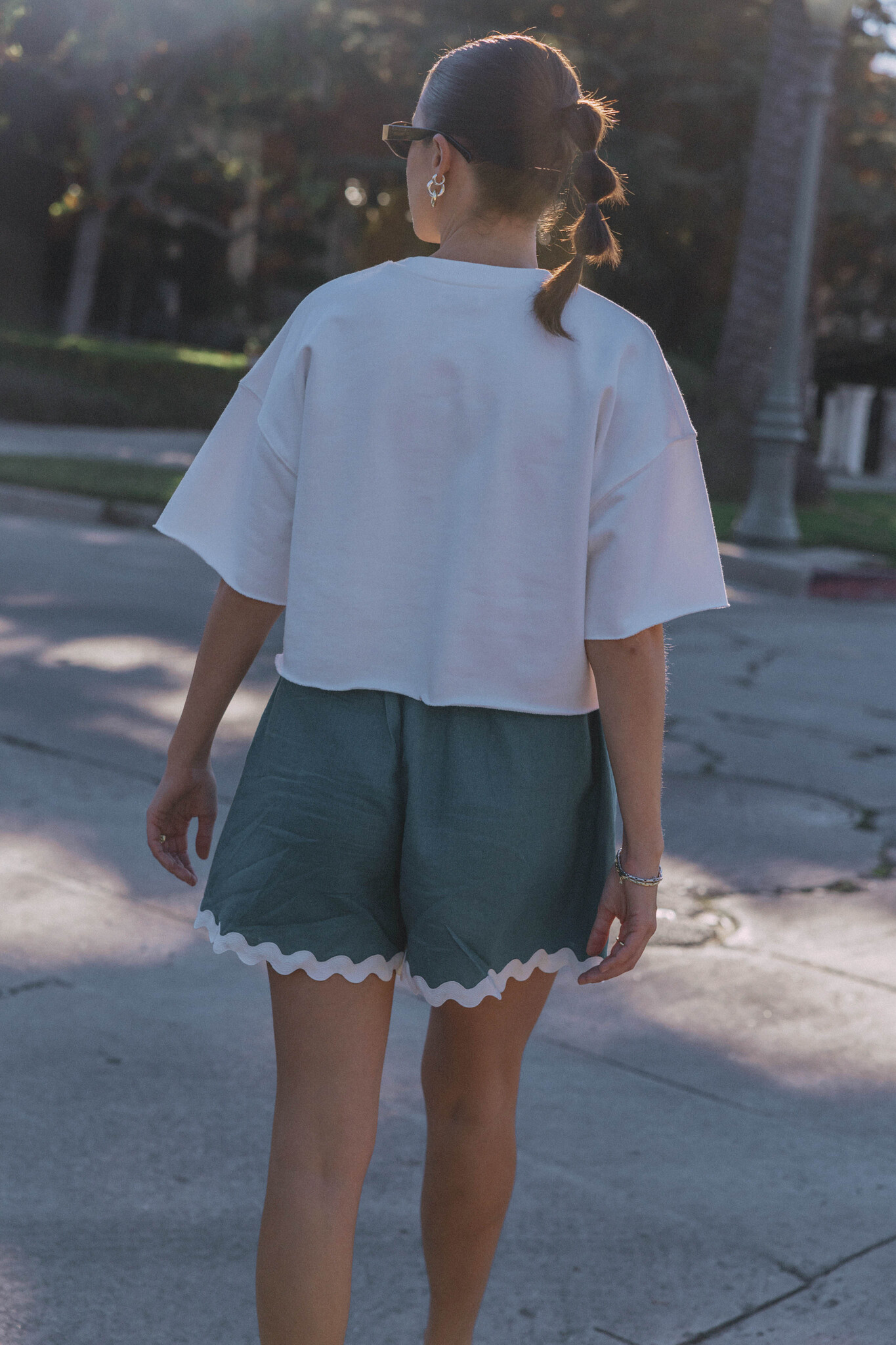 Les Soeurs shortsleeve sweat Lucia 7. Un top à l’allure sporty et décontractée qui tombe juste dès le premier instant. Vo...