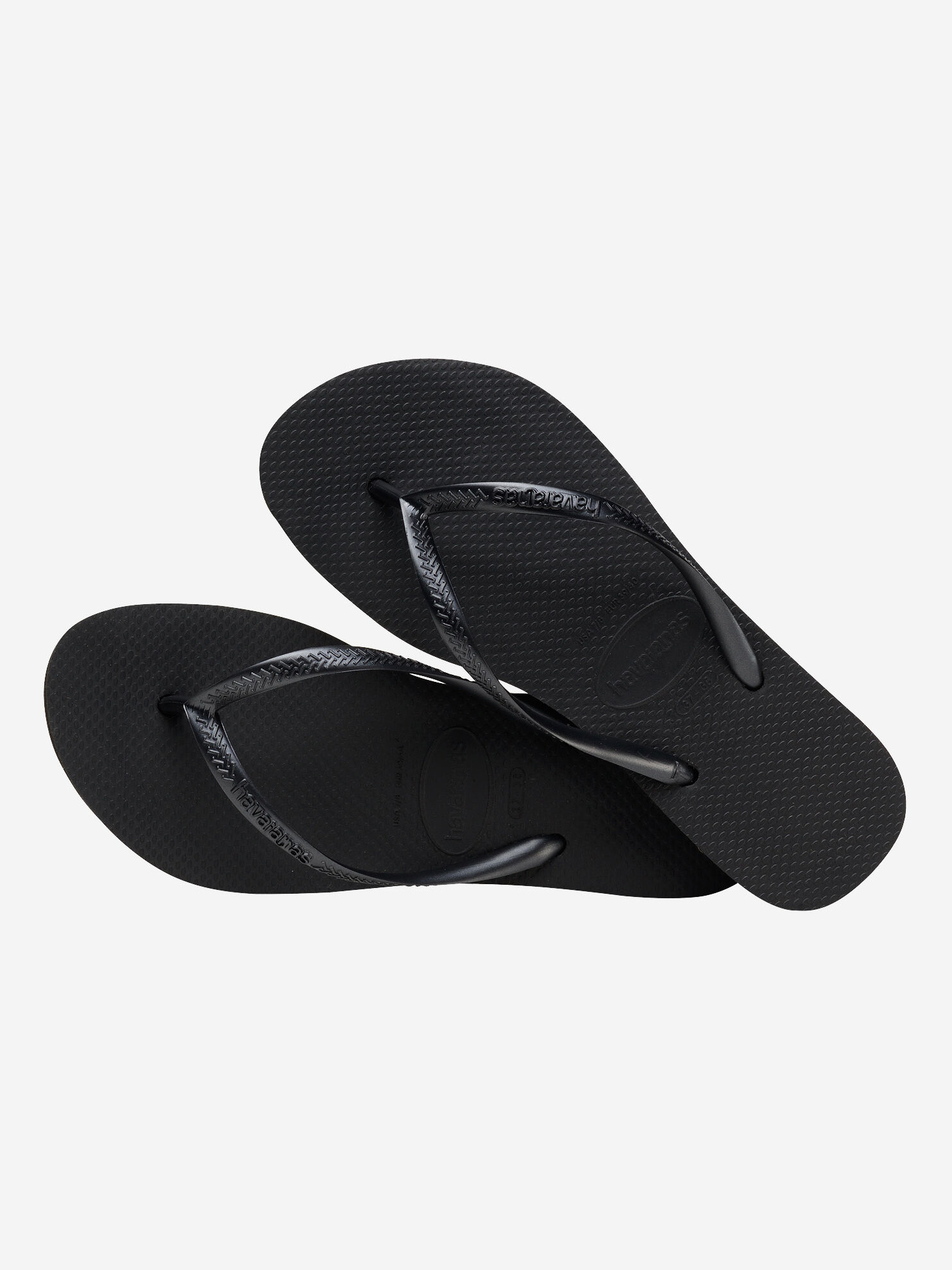 Havaianas slim platform 2. Je vertrouwde slipper, maar dan net anders. Deze slippers met iets hogere zool geven je look e...