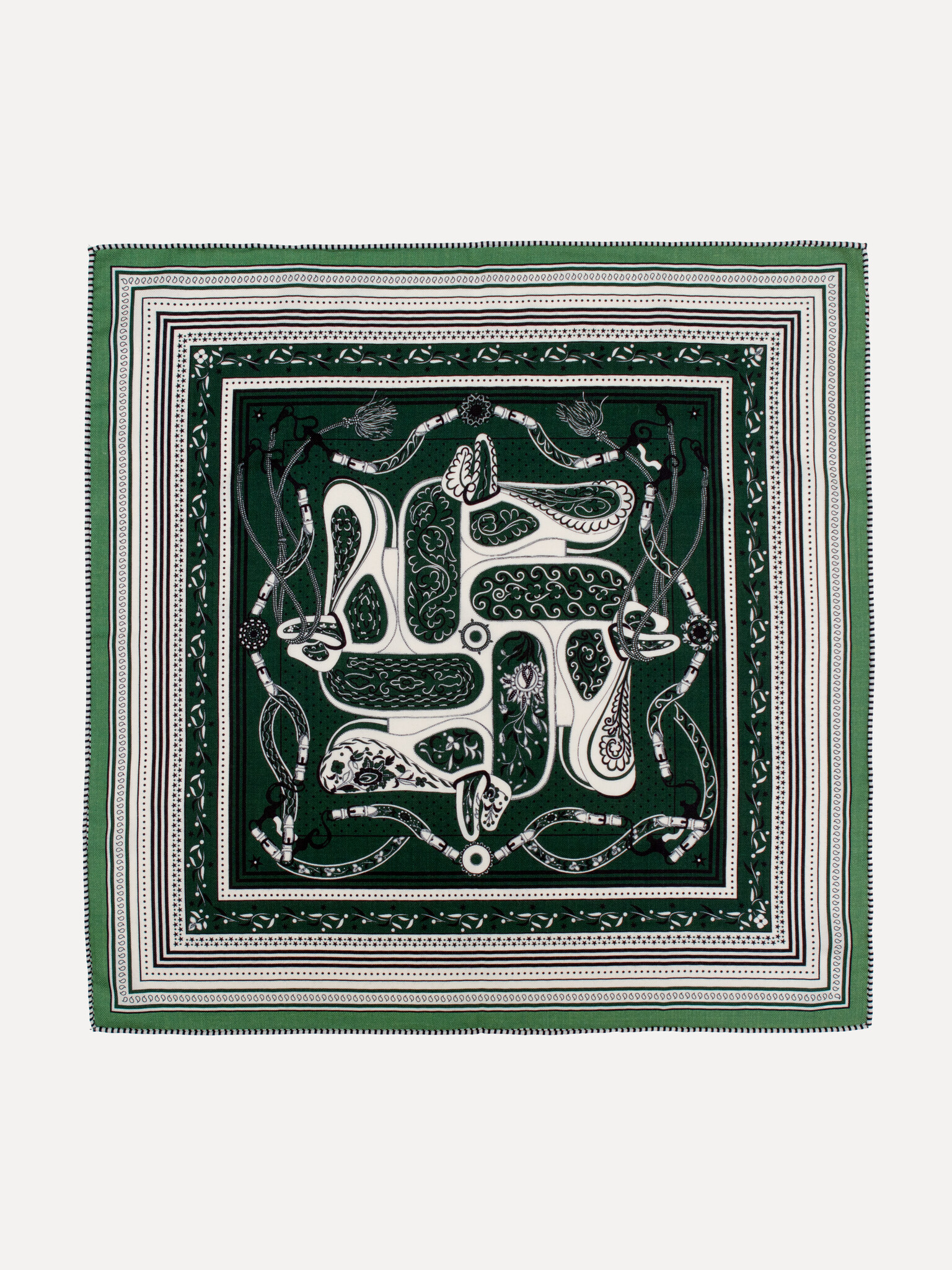 Le Marais Foulard imprimé 3. Pas simplement un accessoire. Ce foulard ressemble à une trouvaille, avec du caractère et un...