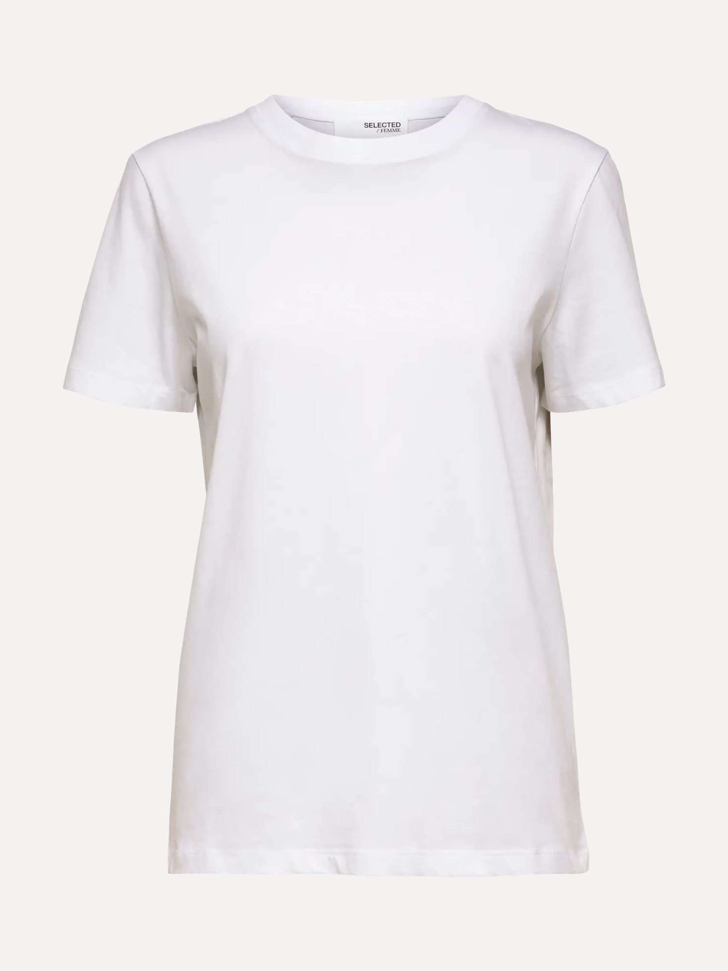 Selected basic T-shirt My Essential 2. Back to basics - mais en mieux! Ce t-shirt classique prouve qu’avec du coton doux,...