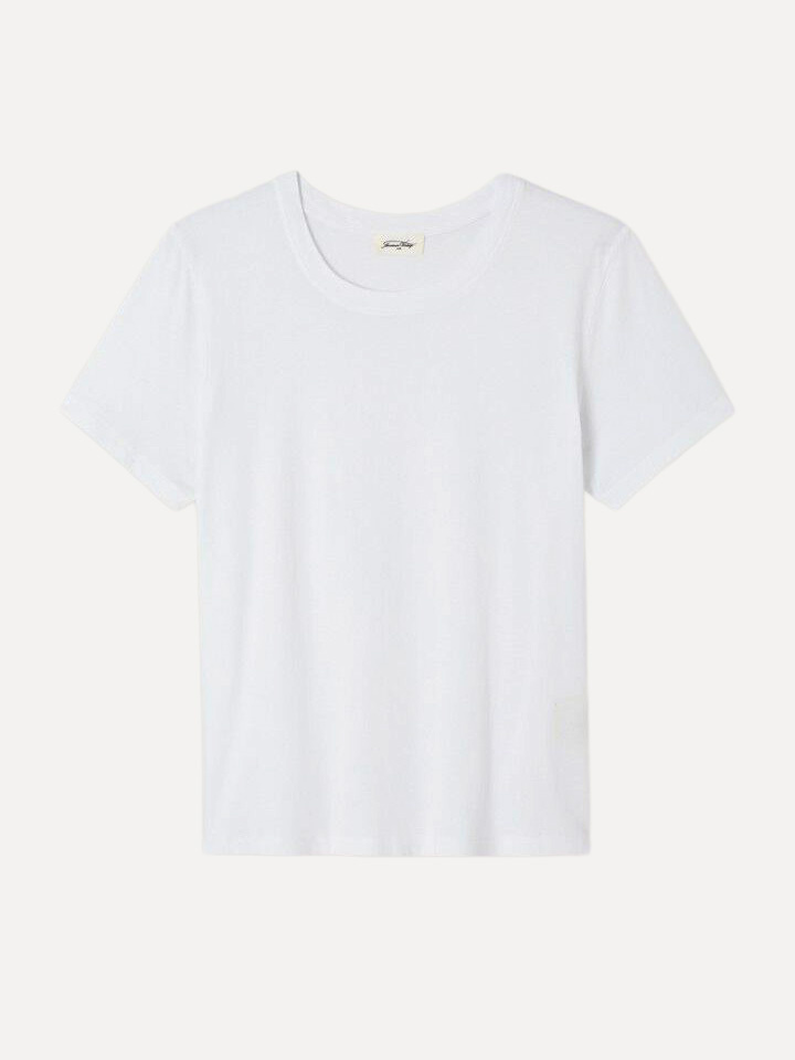 American Vintage T-shirt Apoly 1. Un essentiel du dressing. Ce T-shirt est léger et doux sur la peau et s’associe facilem...
