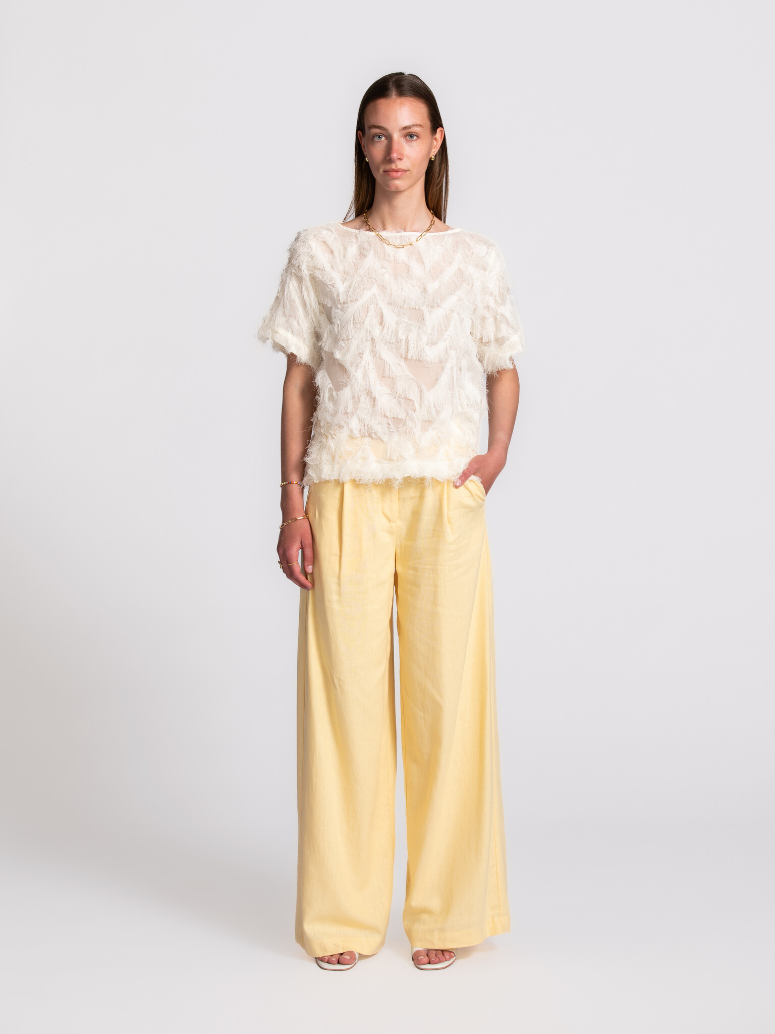 Selected blouse MyLine 3. A statement piece that elevates your look. The layered finish creates a lively effect, turning ...