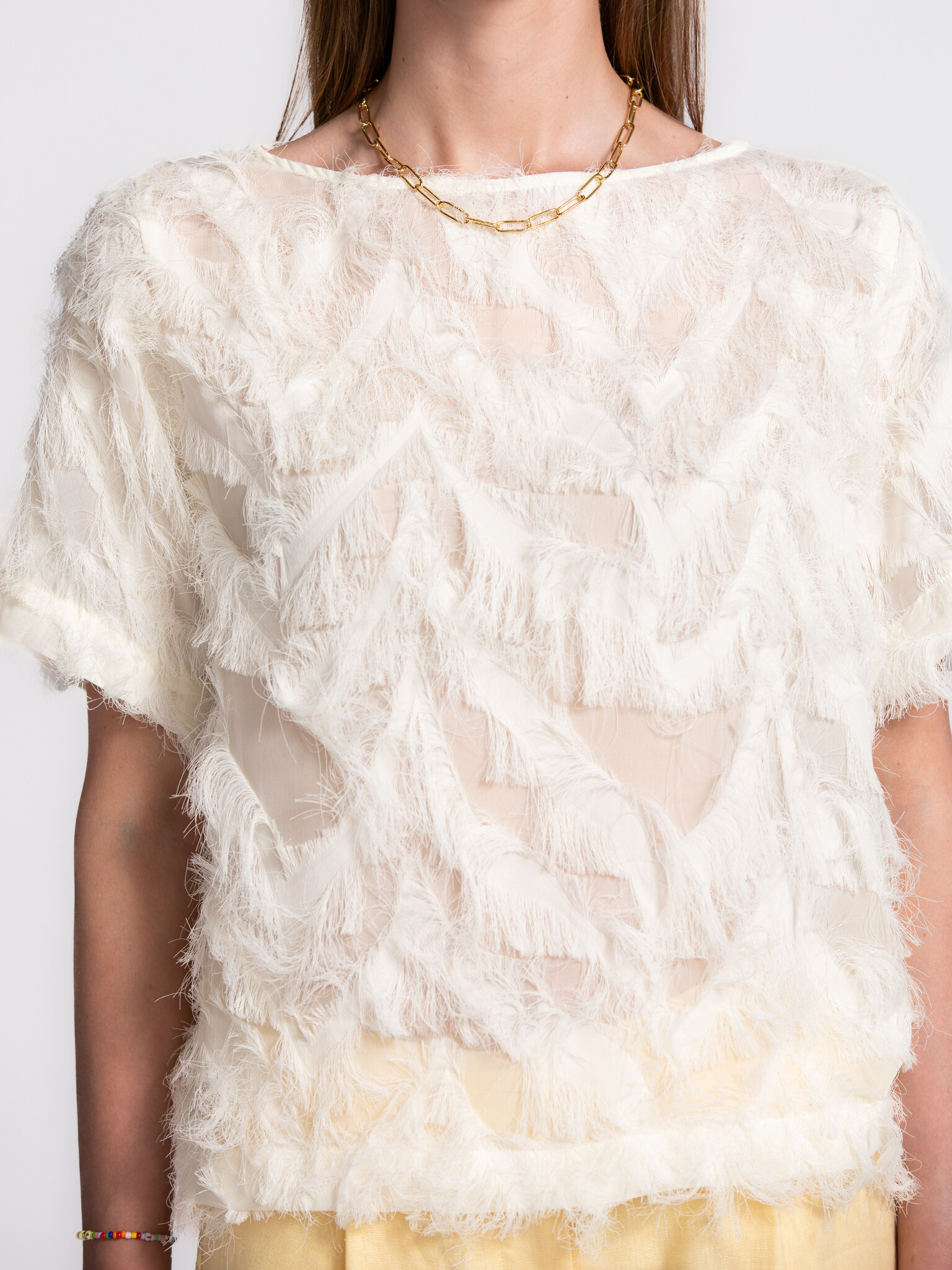 Selected blouse MyLine 4. A statement piece that elevates your look. The layered finish creates a lively effect, turning ...