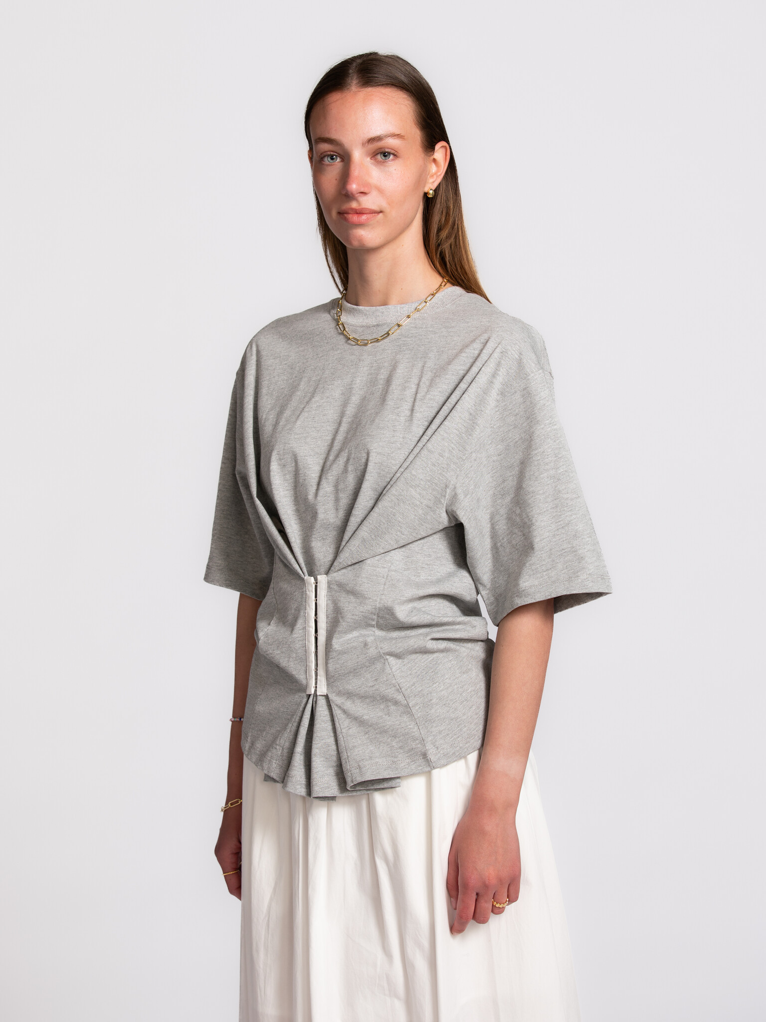 Les Soeurs corset T-shirt Lou 1. More than just a t-shirt. The soft, supple fabric feels familiar, while the corset detai...