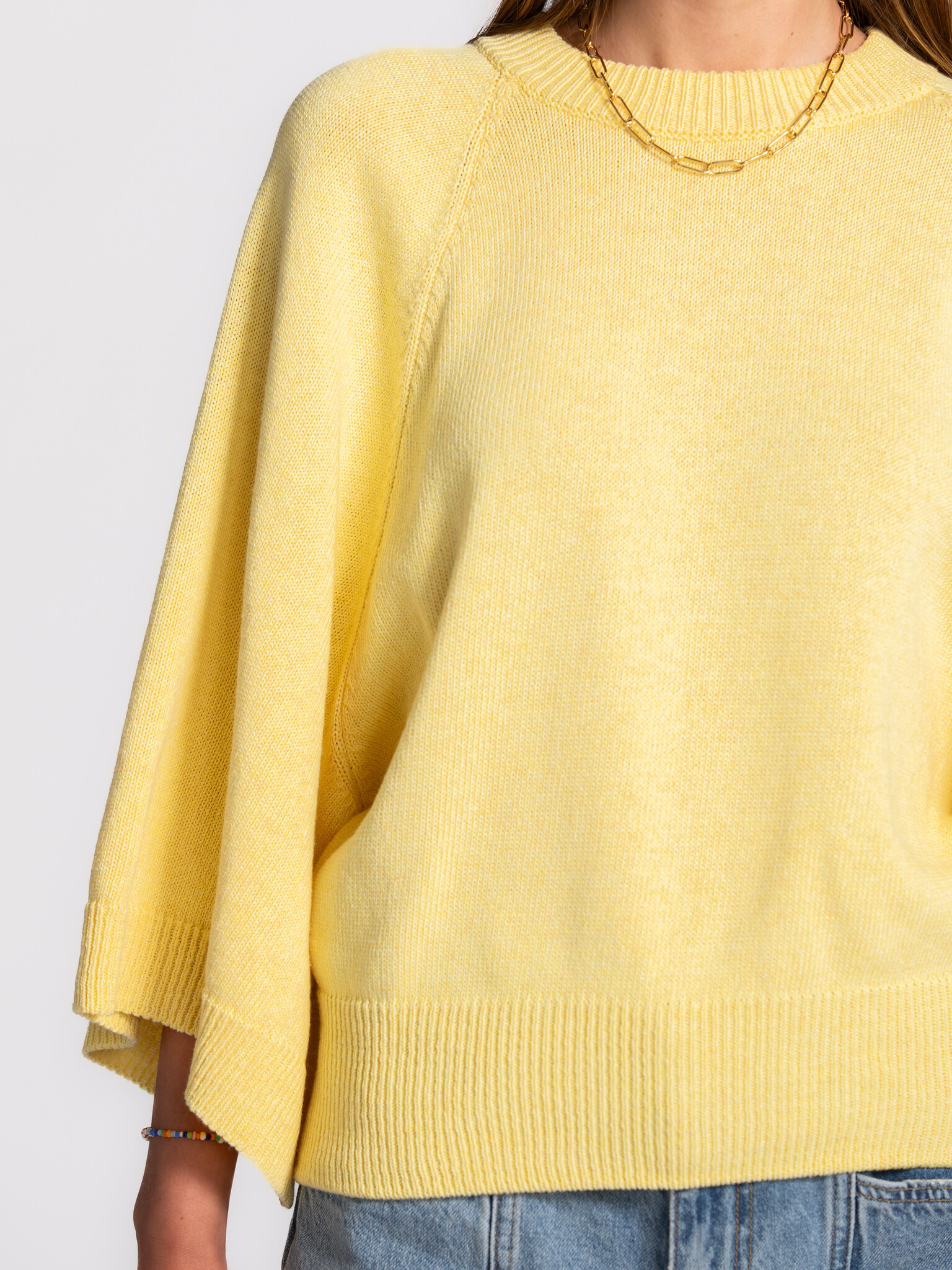 Le Marais pull raglan Kyle 4. Un rayon de soleil en version maille. Les manches raglan apportent une forme subtile et une...