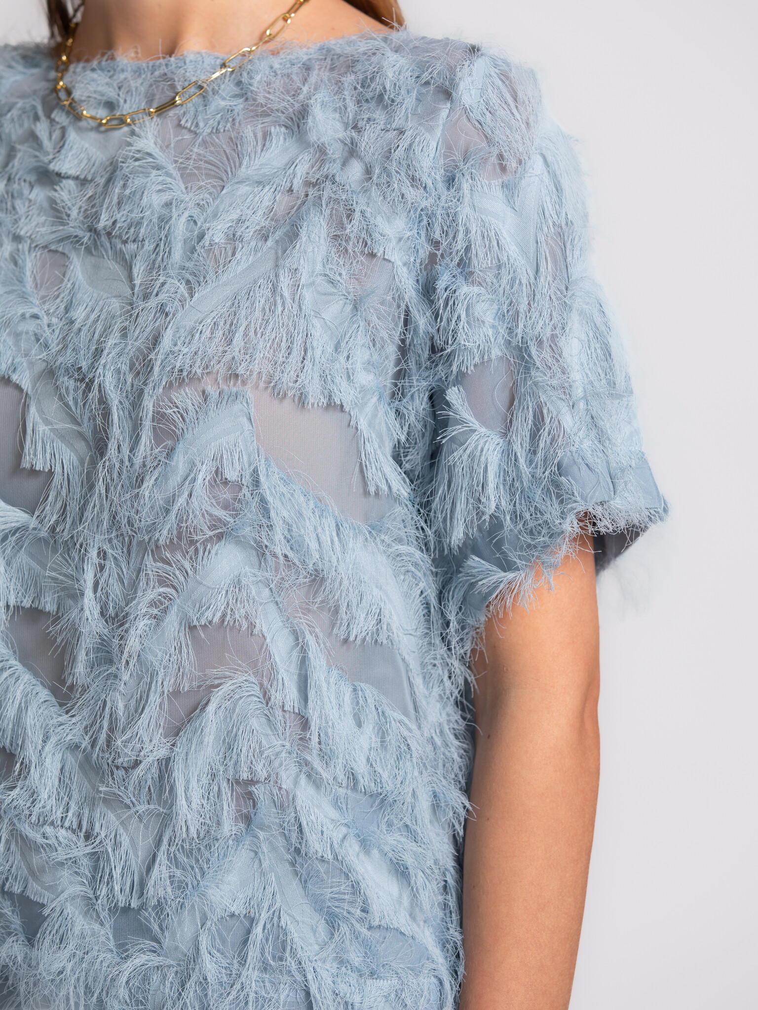 Selected blouse MyLine 4. De franjes zorgen voor een speels effect dat meteen in het oog springt. Een blouse die je garde...