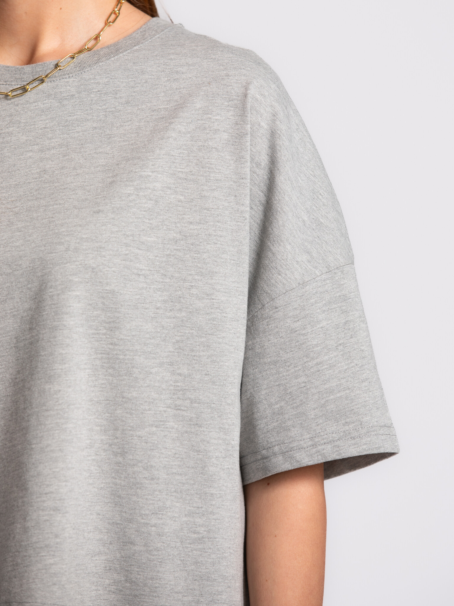 Les Soeurs boxy T-shirt Carrie 4. Wardrobe winner. Thanks to its loose fit and shorter length, this boxy tee brings a new...