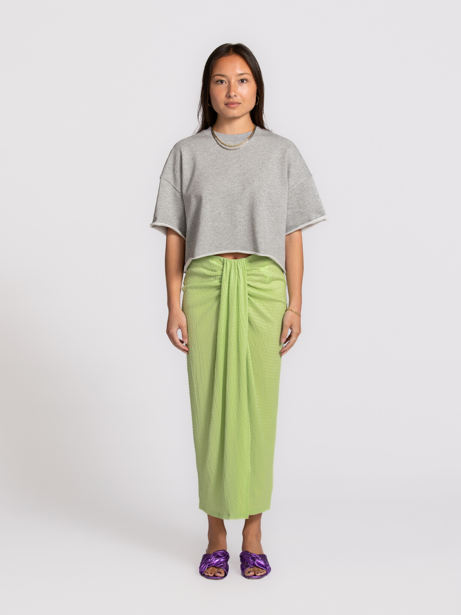 Les Soeurs sweat shortsleeve Lucia 3. A little sporty, a little fun. De losse snit en zachte feel geven het iets lichts e...