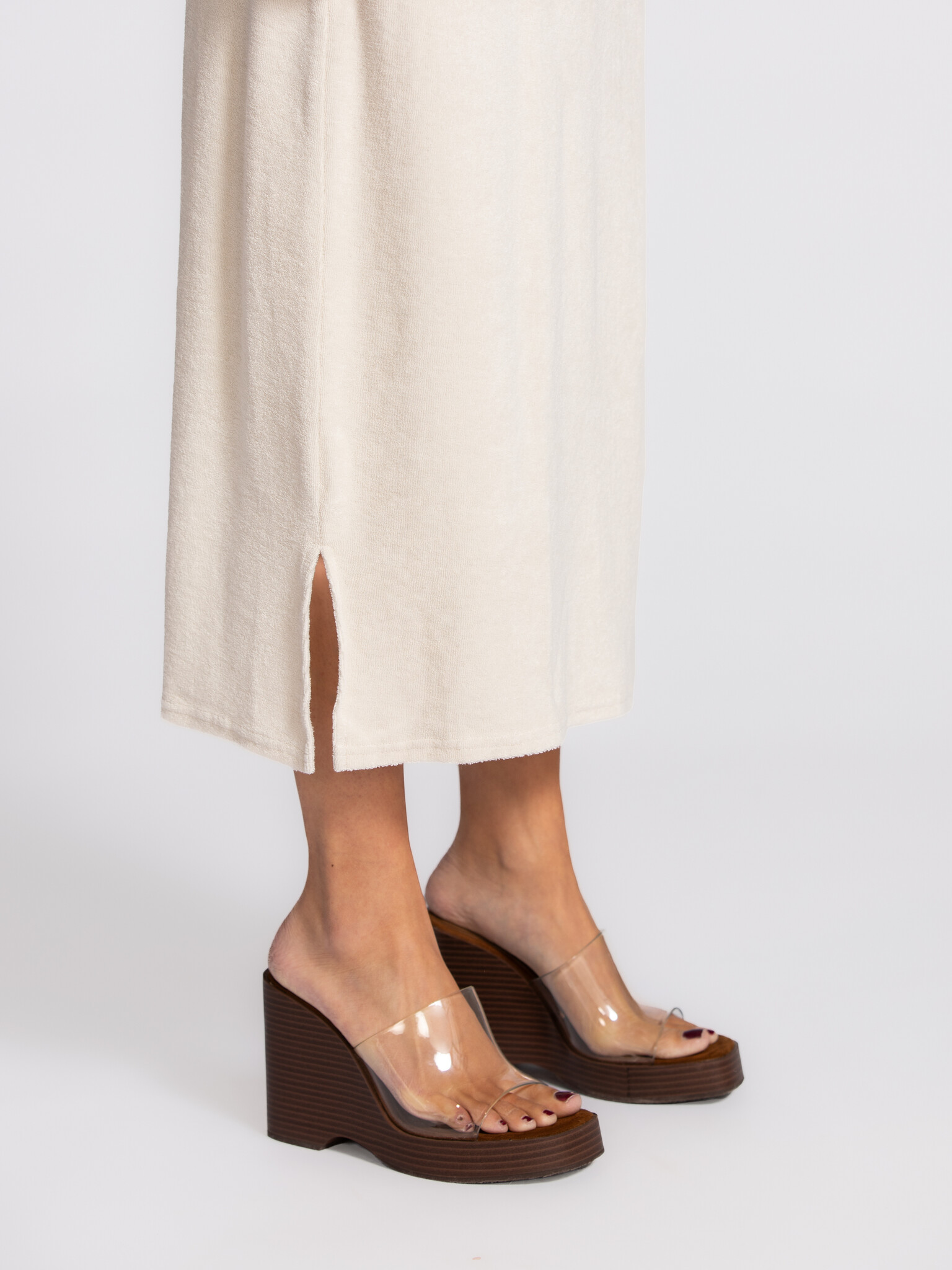 American Vintage terry rok Fuxow 4. Gemaakt van zachte terry stof combineert deze rok comfort met een subtiele, stijlvoll...