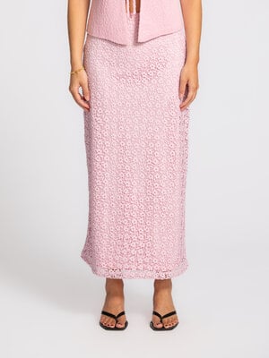 Skirt Xue. This skirt combines a refined floral texture with an elegant length for a look that feels feminine and airy, w...