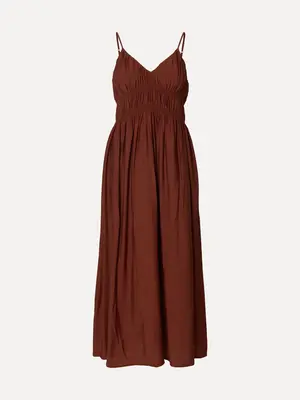 Dress Jackie. 