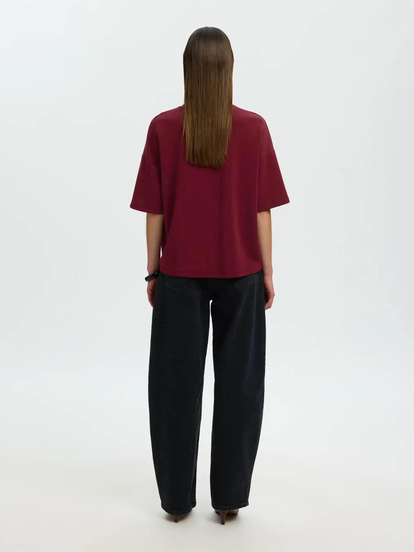 Selected T-shirt oversized Tenny 5. Ce sont souvent les pièces les plus simples que l'on porte le plus. Avec sa coupe ove...