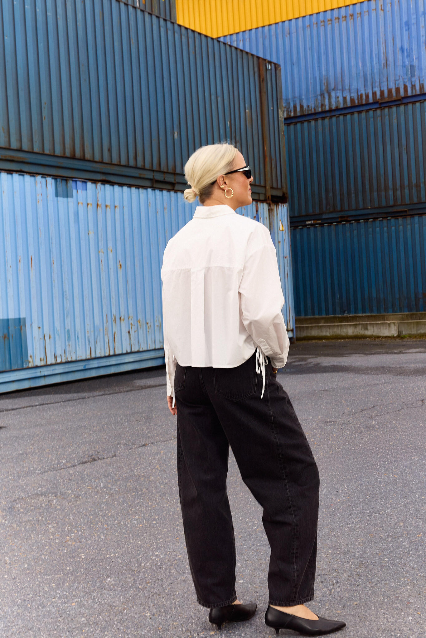 Les Soeurs ballonjeans Meryl 3. Sommige favorieten groeien stilletjes uit tot de basis van je garderobe. De zwarte wassin...