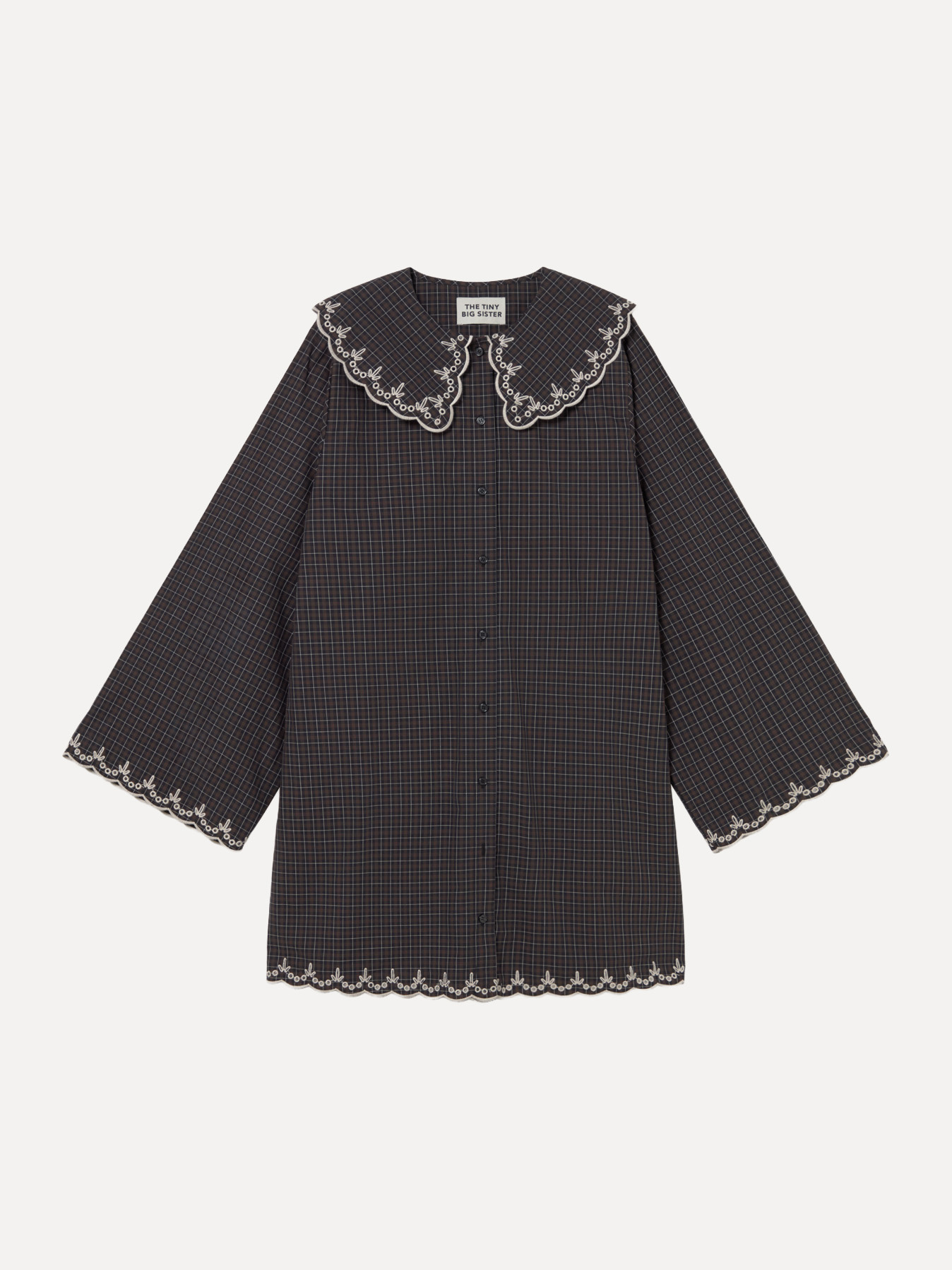 The tiny big sister Embroidered check dress 1. 