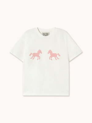 T-shirt horses. 