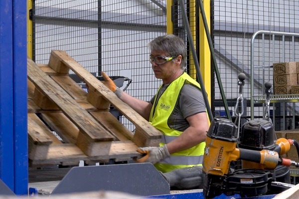 Reparatie van europallets