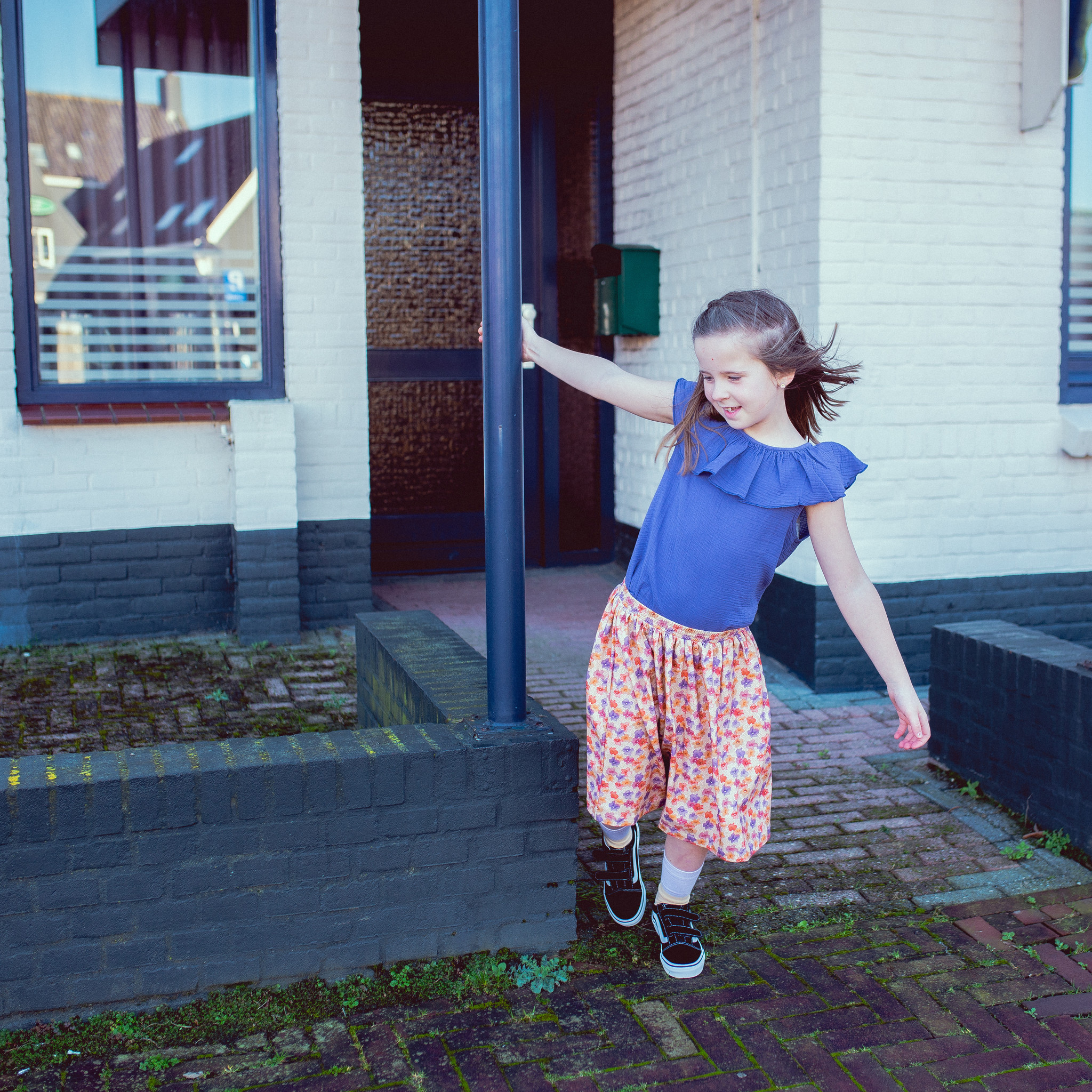 Blossom kids Top with volant | Woven | Iris
