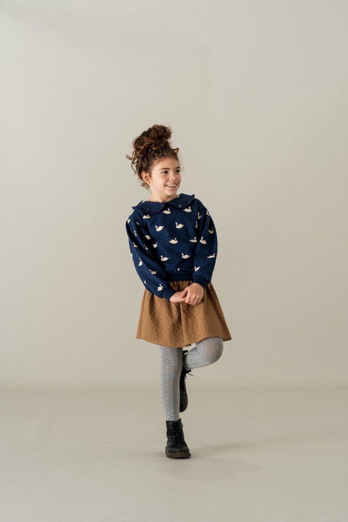 House of Jamie Balloon Collar Sweater | Classic Blue Swans