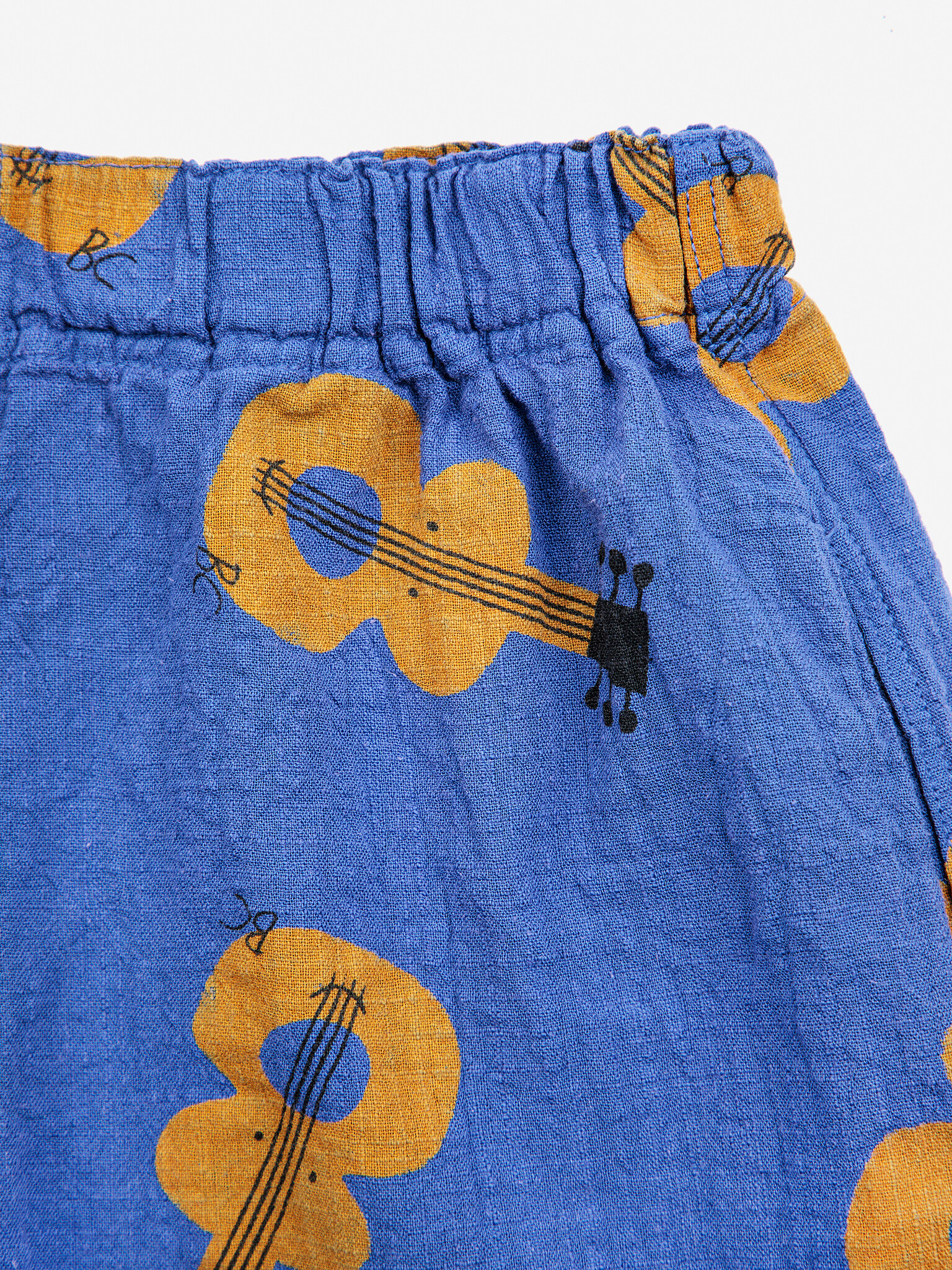 Bobo Choses Acoustic Guitar All Over | Woven Shorts