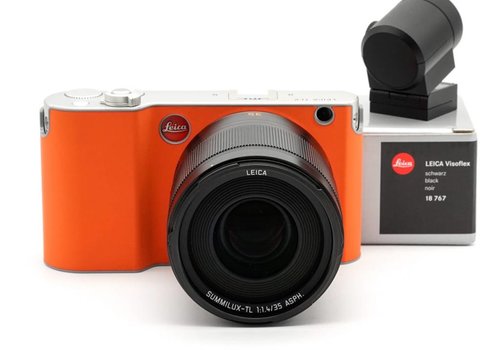 Leica APS-C Accessory