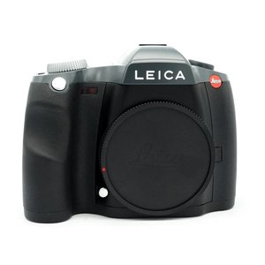 Leica S-E + 24mm f/3.5 Super-Elmar S ASPH