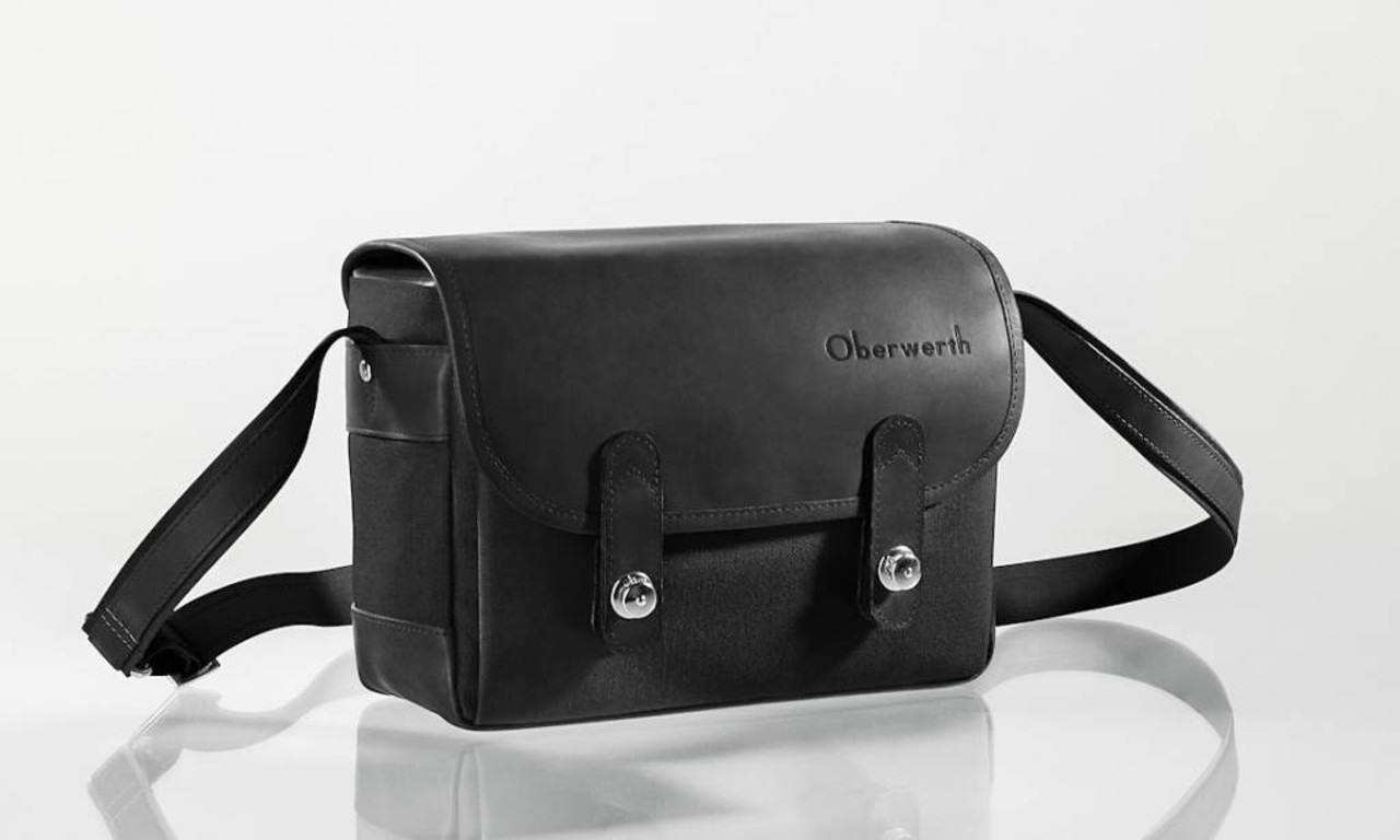Oberwerth Freiburg Small Camera Bag (Black/Black)