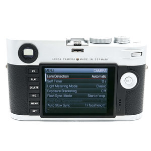 Leica M  (Typ 240), silver chrome finish