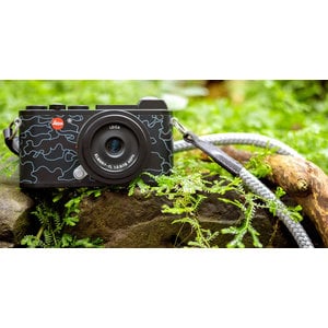 CL "Urban Jungle by Jean Pigozzi"