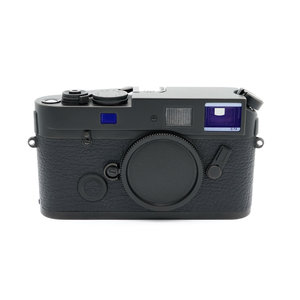 Leica M7, black chrome a-la-carte 'Stealth'