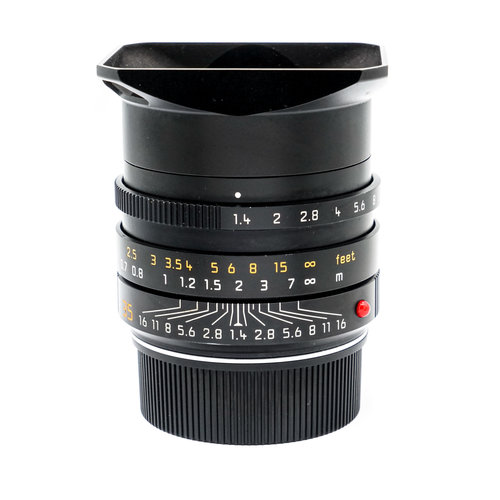Leica 35mm f/1.4 Summilux ASPH x1059 Leica 35mm f/1.4 Summilux ASPH x1059