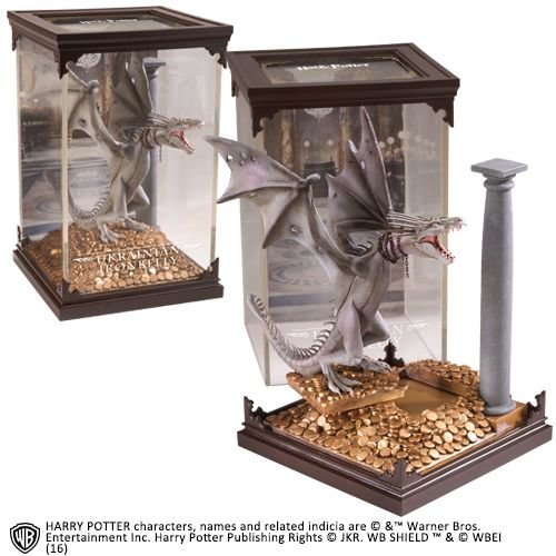 The Noble Collection Harry Potter: Magical Creatures no. 5 - Ukrainian Ironbelly The Noble Collection Harry Potter: Magical Creatures no. 5 - Ukrainian Ironbelly