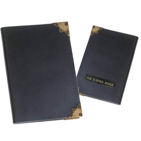 The Noble Collection Harry Potter: Tom Riddle Diary The Noble Collection Harry Potter: Tom Riddle Diary