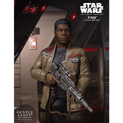 Gentle Giant Star Wars: Finn 1:6 Scale Figure Mini Bust Gentle Giant Star Wars: Finn 1:6 Scale Figure Mini Bust
