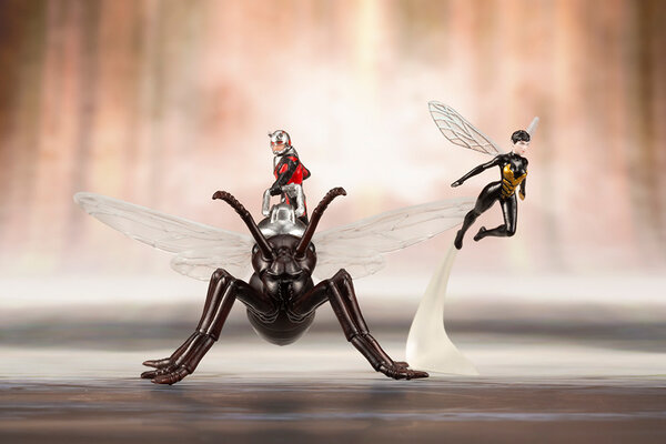 Kotobukiya Statue PVC Ant-Man et La Guêpe Artfx + échelle 1:10 de Marvel Kotobukiya Statue PVC Ant-Man et La Guêpe Artfx + échelle 1:10 de Marvel